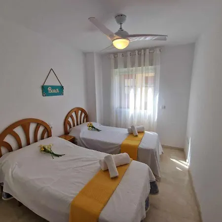 V3 Apartamento A 100metros De La Playa Appartement *